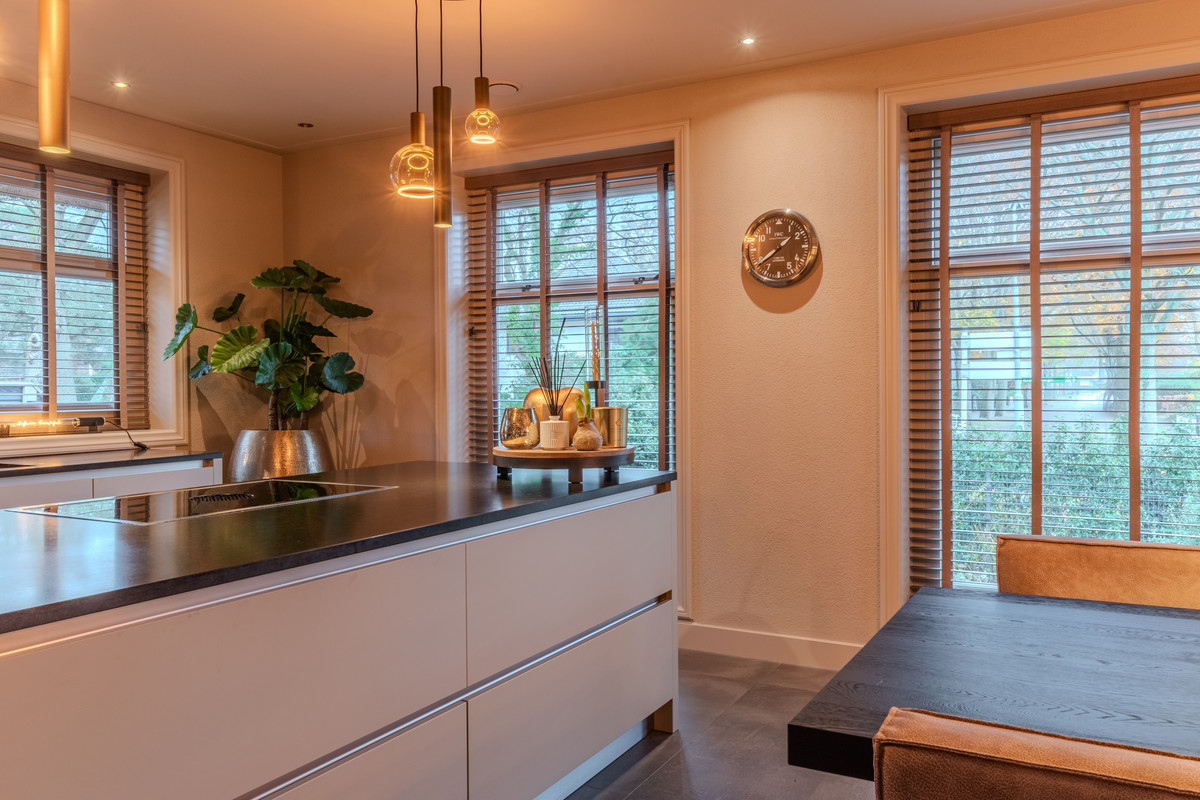 Vrijstaande woning te koop: Komlaan 21, Bergen (Nh)