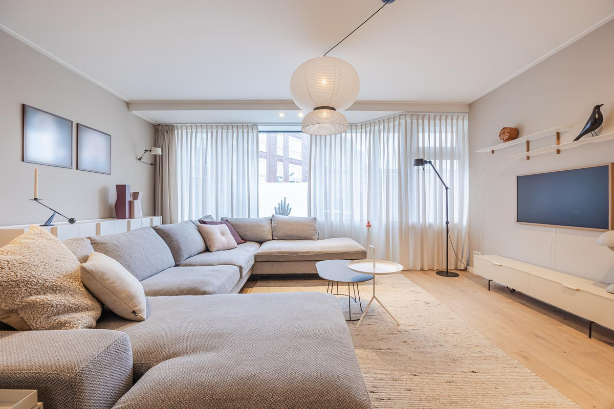 Tussenwoning te koop: Burgemeester Geillstraat 36, Terneuzen