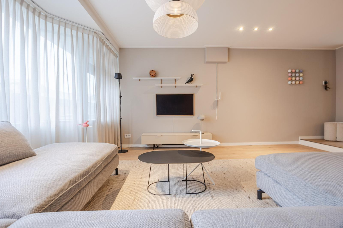 Tussenwoning te koop: Burgemeester Geillstraat 36, Terneuzen
