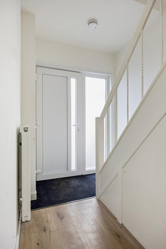 Tussenwoning te koop: Leliestraat 29, Wormerveer