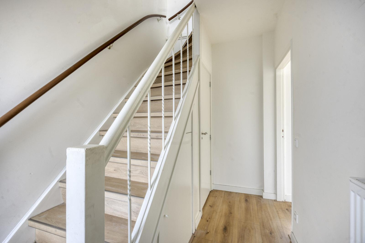 Tussenwoning te koop: Leliestraat 29, Wormerveer