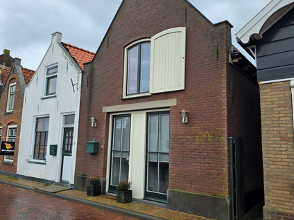 A rental house advertisment