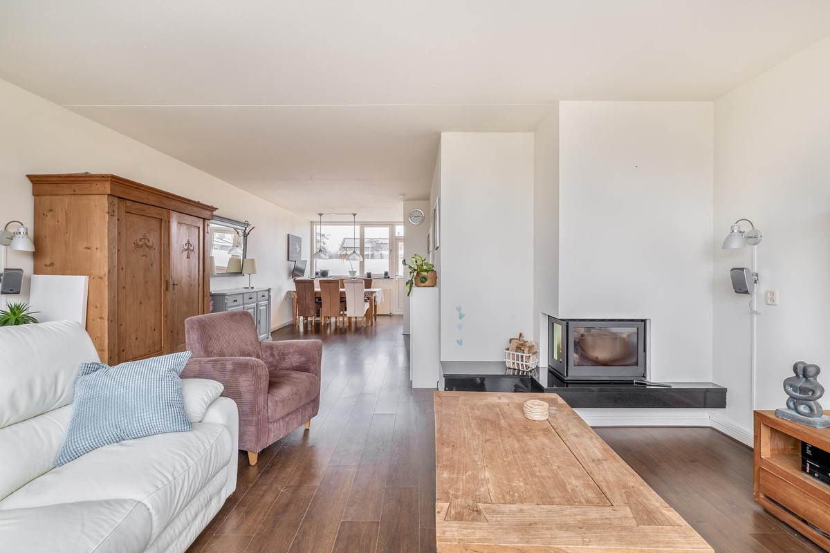 Tussenwoning te koop: Harpoenierstraat 36, Den Helder
