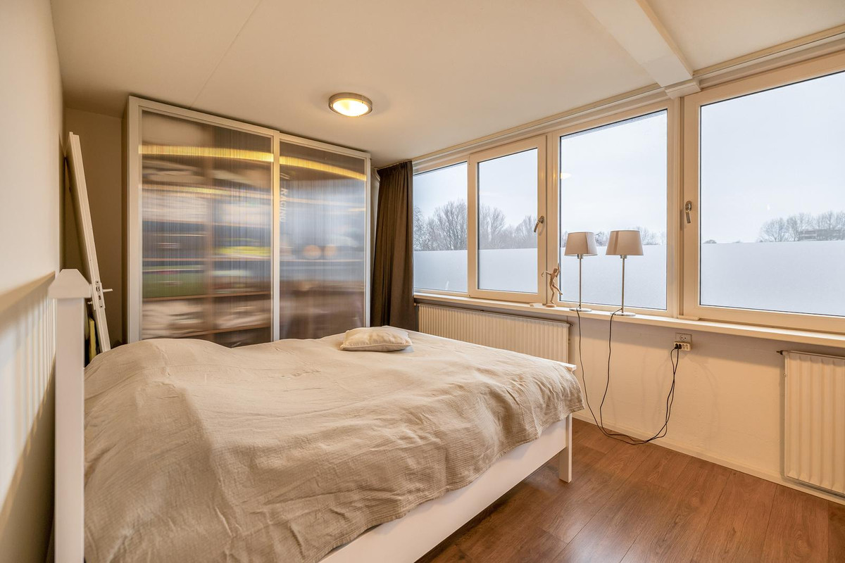 Tussenwoning te koop: Harpoenierstraat 36, Den Helder