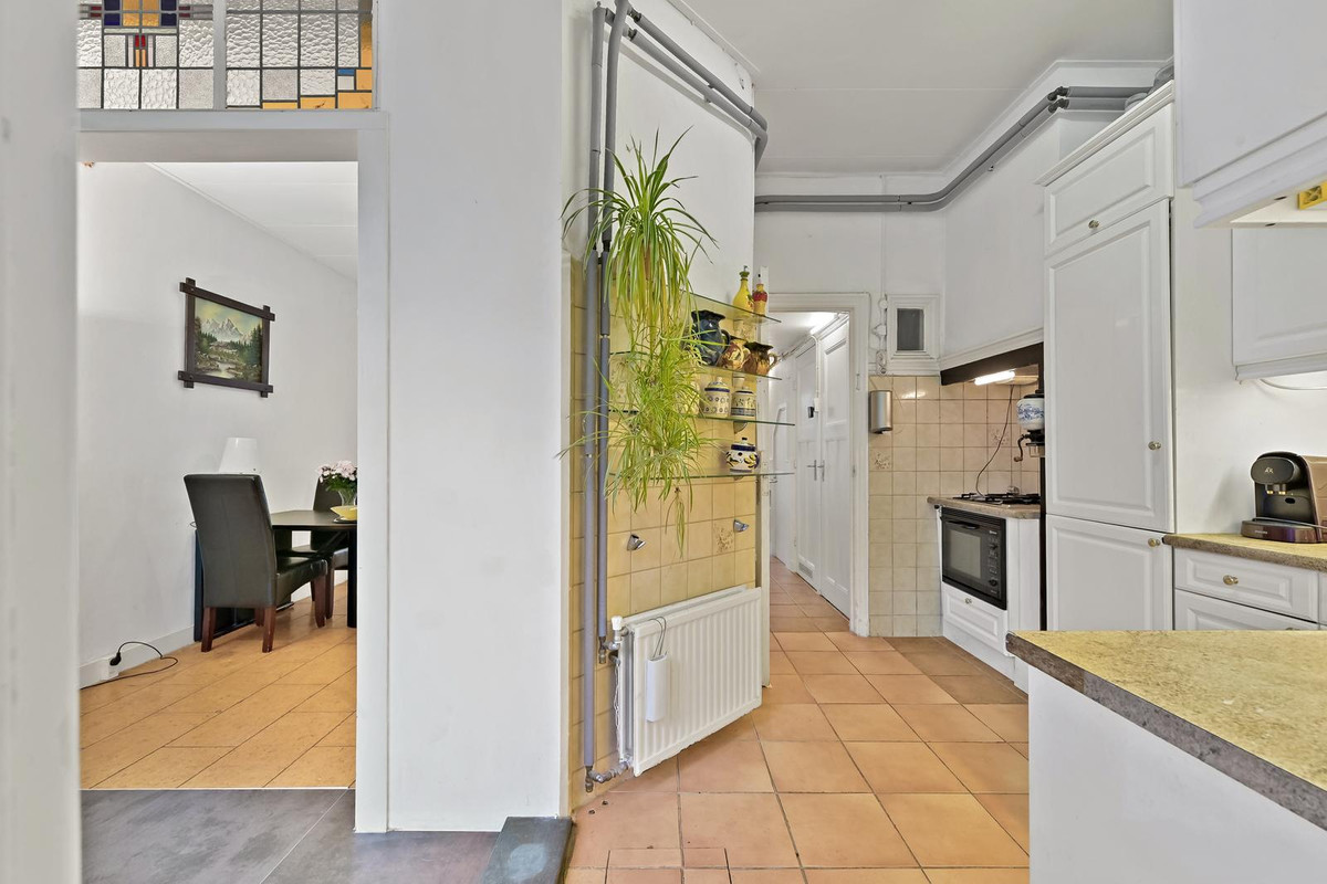 Studio te koop: Jan van Houtstraat 107, 'S-Gravenhage