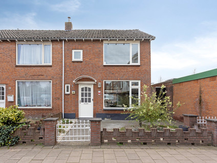 private-rentals for rent on Bloemenoordplein 22