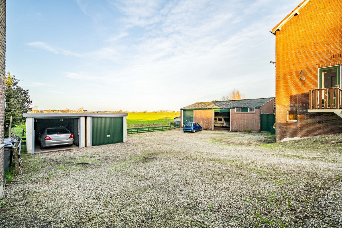 Vrijstaande woning te koop: Doctor van Noortstraat 107, Leidschendam