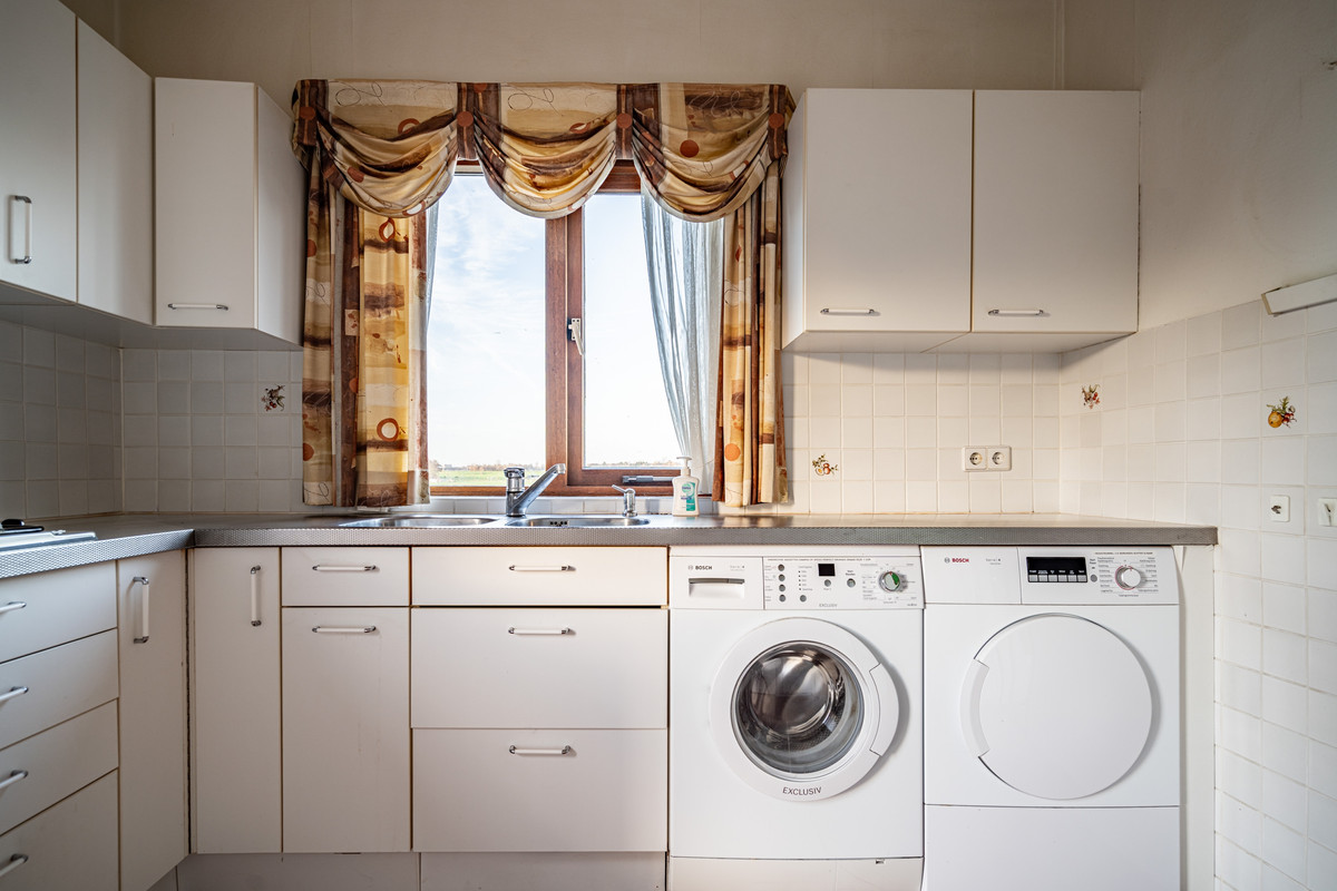 Vrijstaande woning te koop: Doctor van Noortstraat 107, Leidschendam