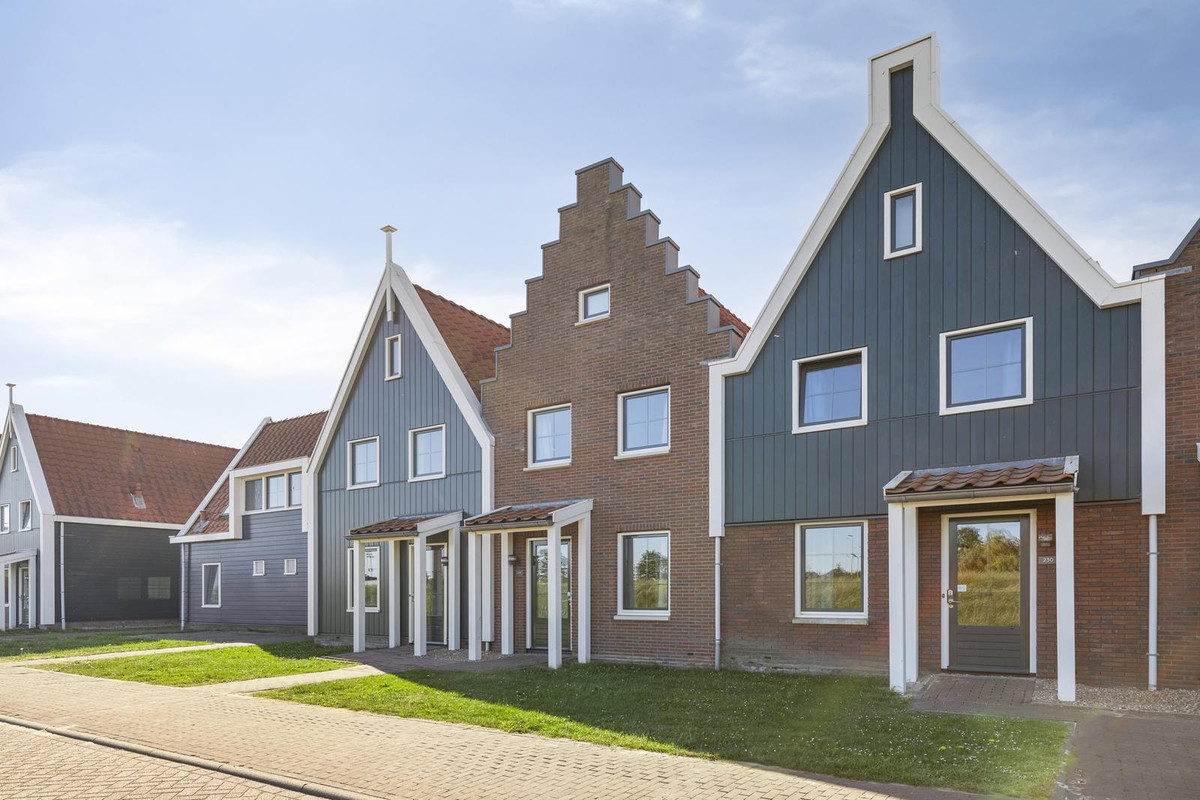 Tussenwoning te koop: De Krom 229, Volendam