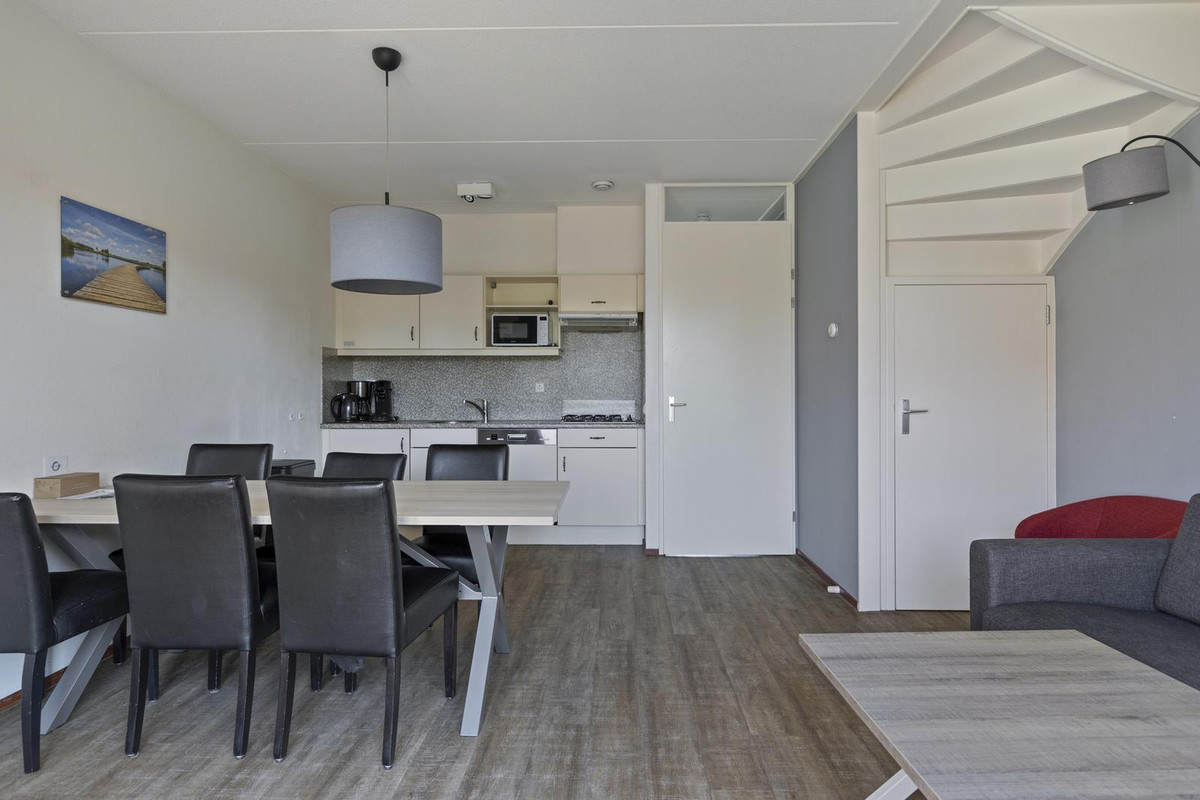 Tussenwoning te koop: De Krom 229, Volendam