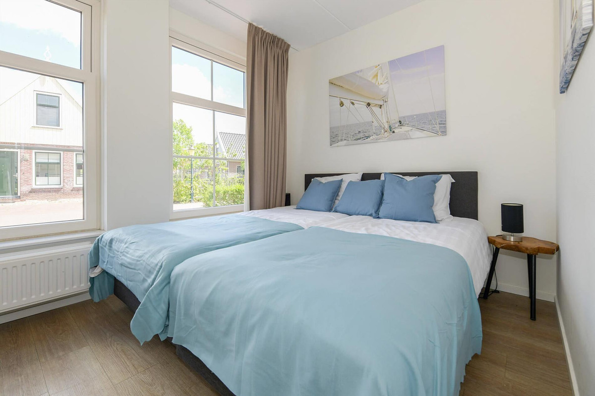 Vrijstaande woning te koop: Zeedijk 2-315, Uitdam