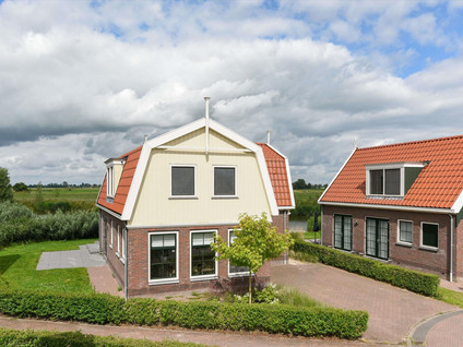 Zeedijk 2 627