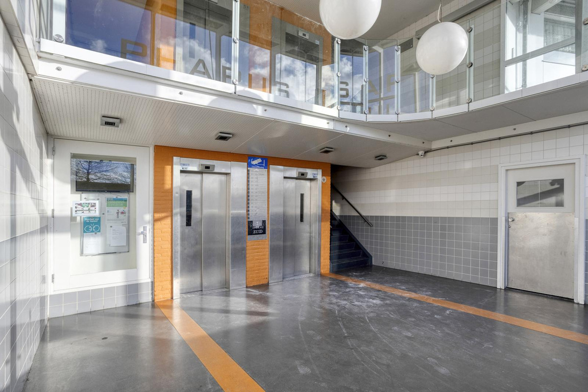 Appartement te koop: Pharus 149, Zaandam
