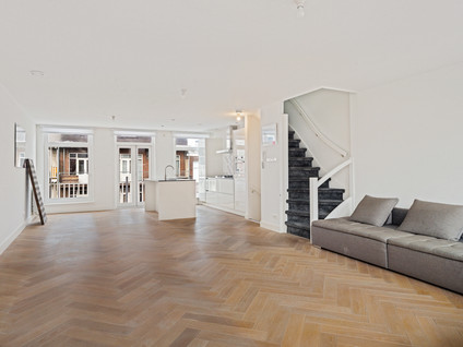 free-sector-houses for rent on Eerste Helmersstraat 130D