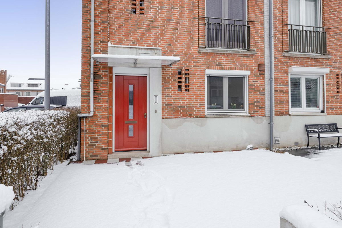 Hoekwoning te koop: Ossenisseweg 13, Rotterdam