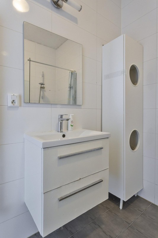 Tussenwoning te koop: Beeldsnijdersgaarde 36, 'S-Gravenhage
