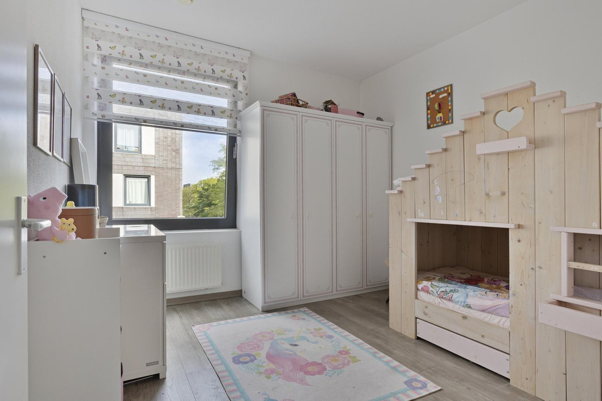 Tussenwoning te koop: Beeldsnijdersgaarde 36, 'S-Gravenhage