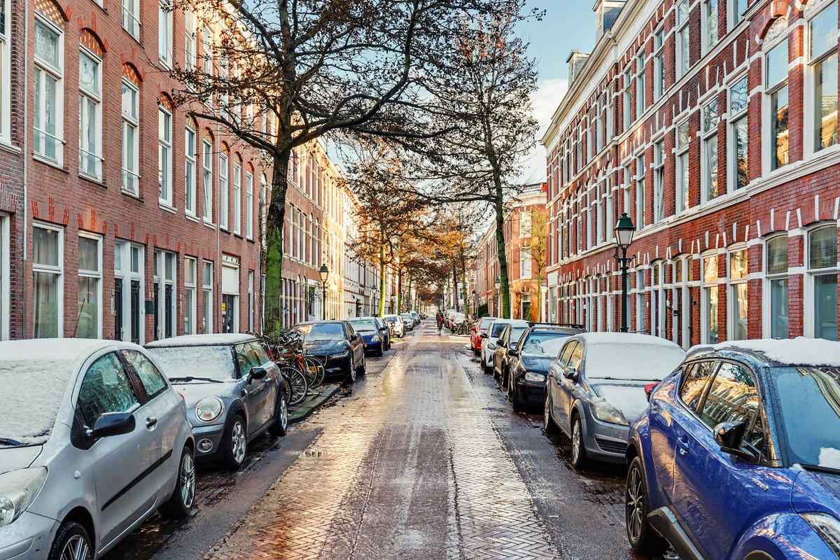Appartement te koop: Newtonstraat 385, 'S-Gravenhage