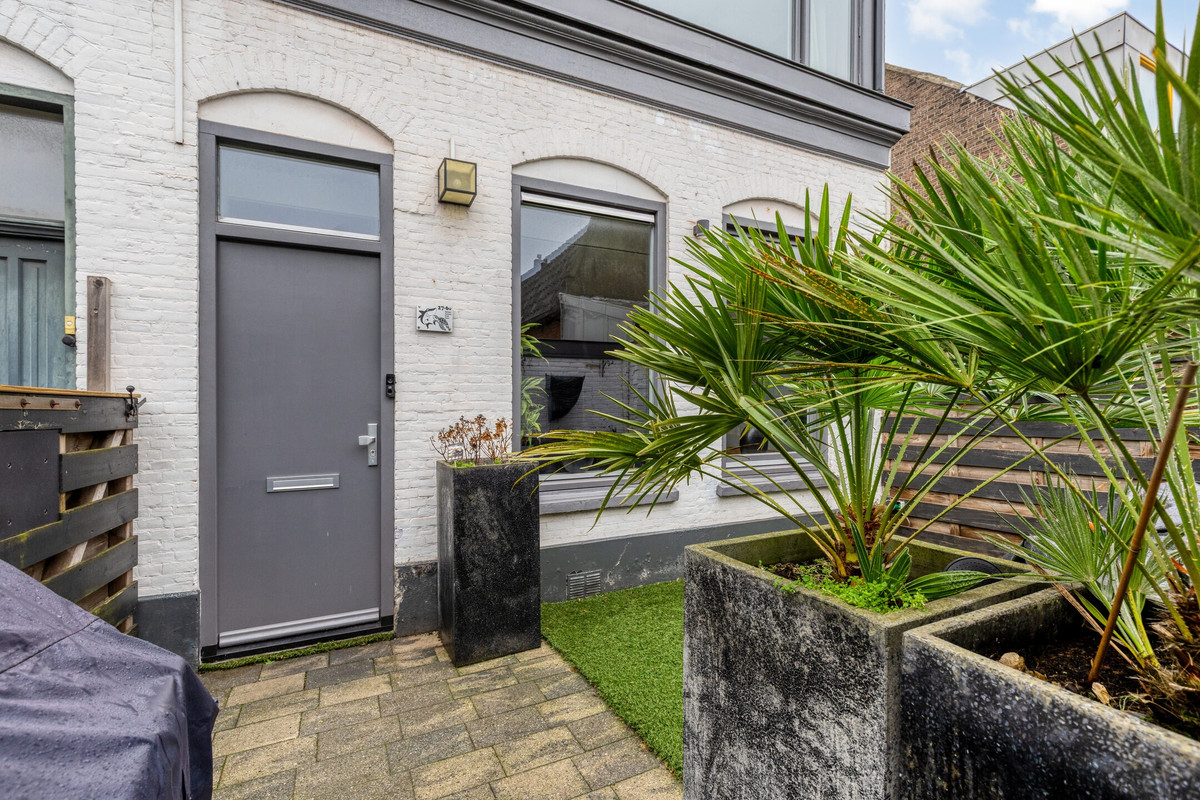 Tussenwoning te koop: Schoolstraat 27K006, Hoek Van Holland