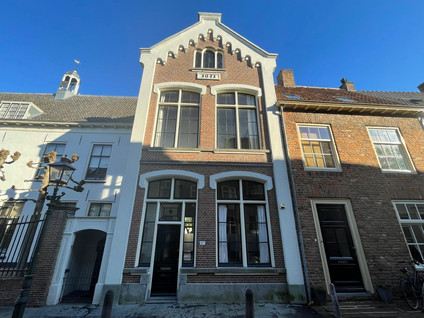 Oeverstraat 21b