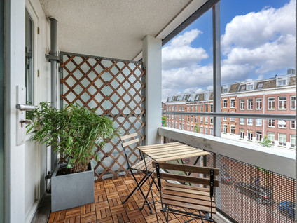 homes for rent on Eerste van Swindenstraat 177