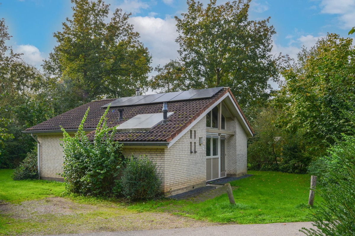 Vrijstaande woning te koop: Landweerswal 2-059, Braamt