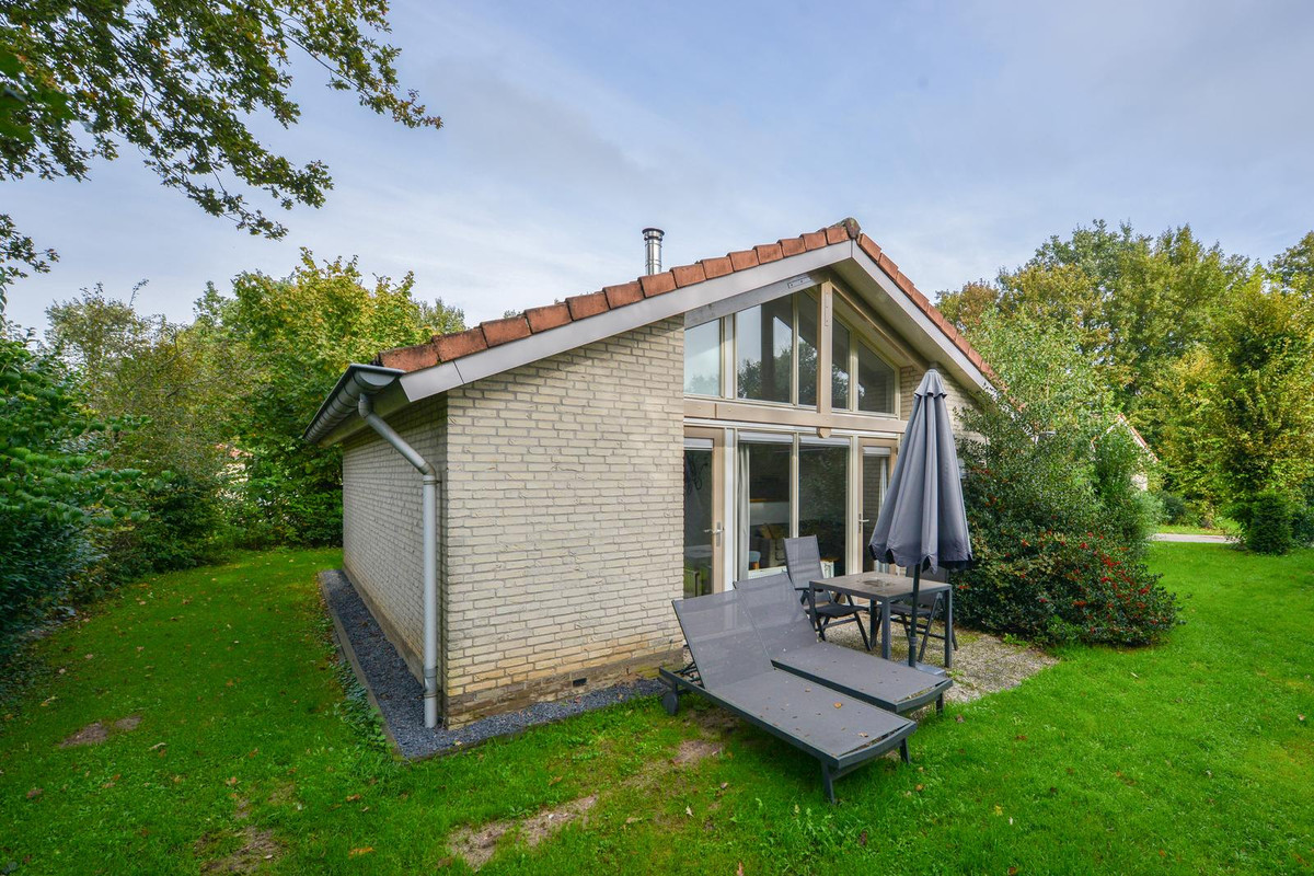 Vrijstaande woning te koop: Landweerswal 2-059, Braamt