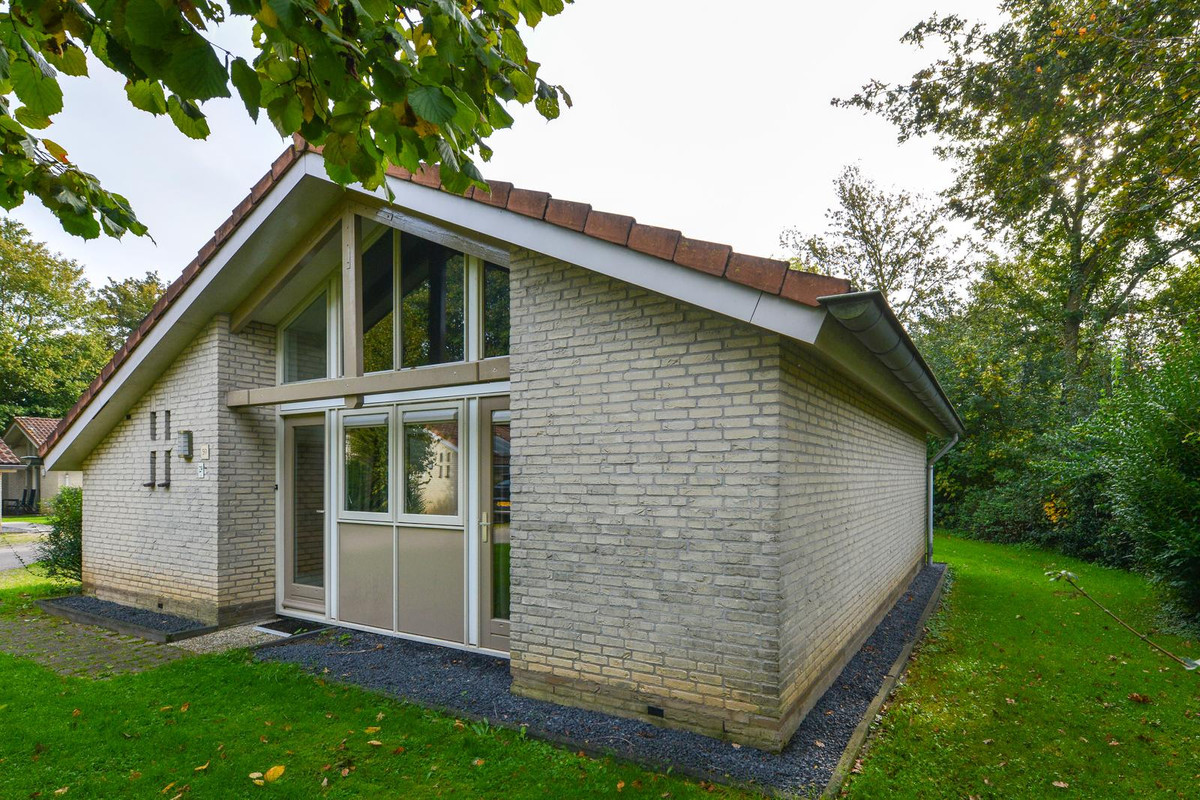 Vrijstaande woning te koop: Landweerswal 2-059, Braamt