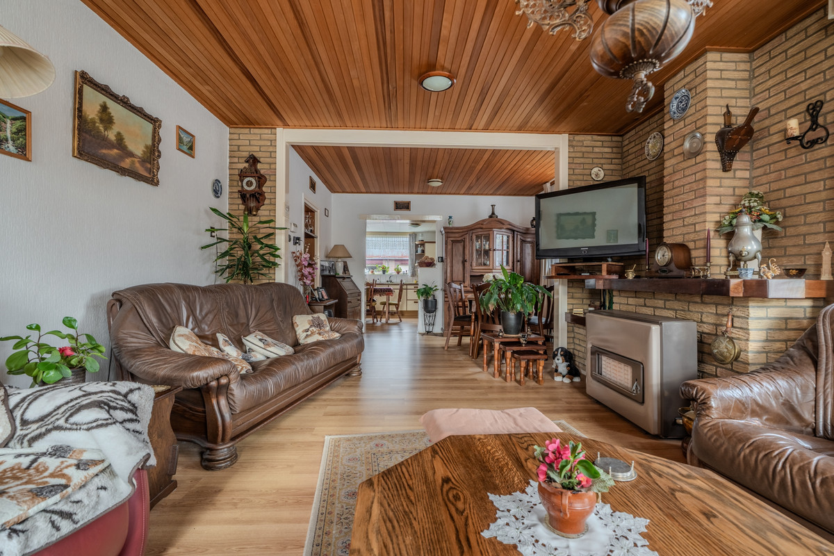 Vrijstaande woning te koop: Diepswal 49, Scheemda