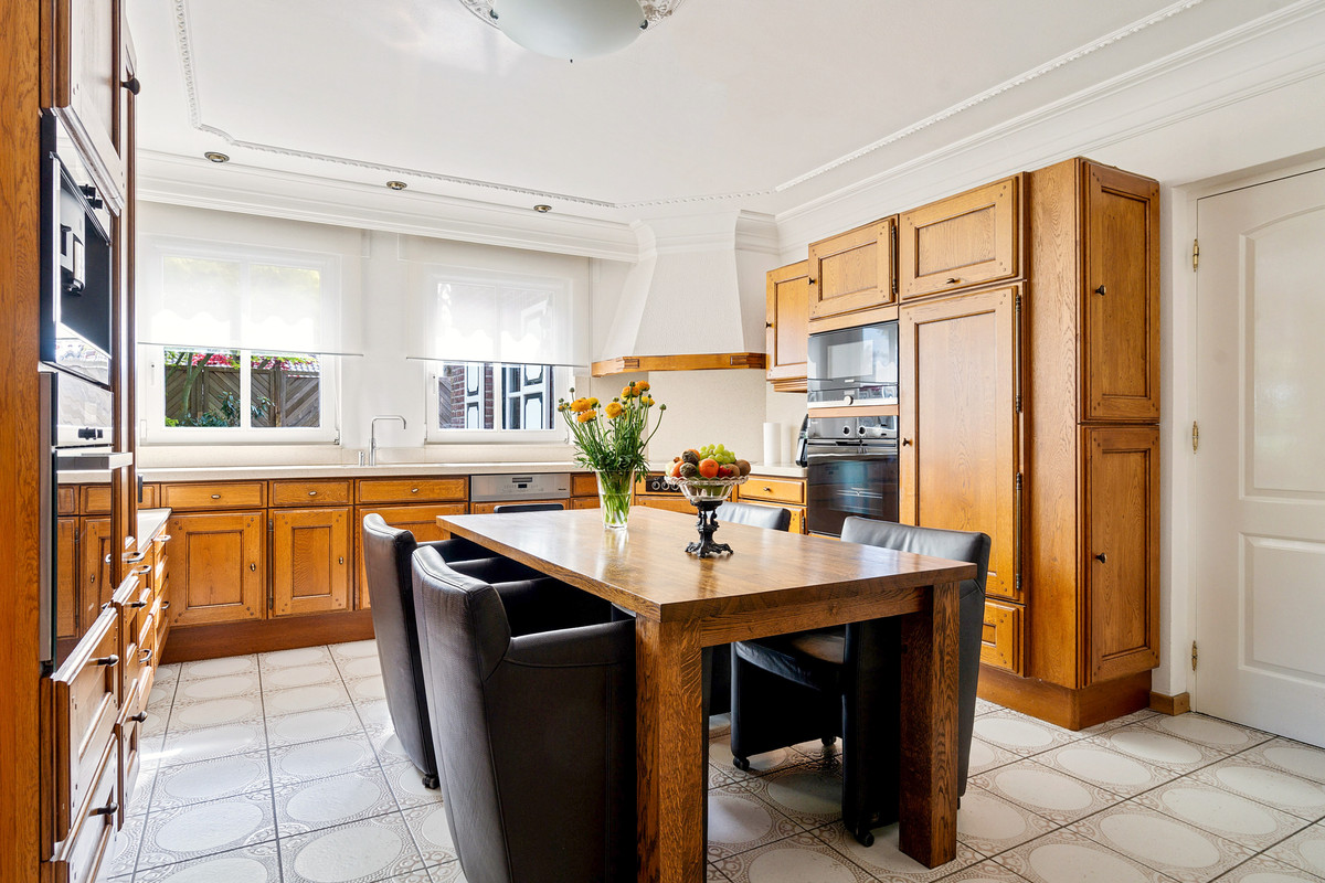 Vrijstaande woning te koop: Halewijnstraat 8, Geleen
