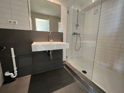 private-rentals for rent on Kruiskade 119M