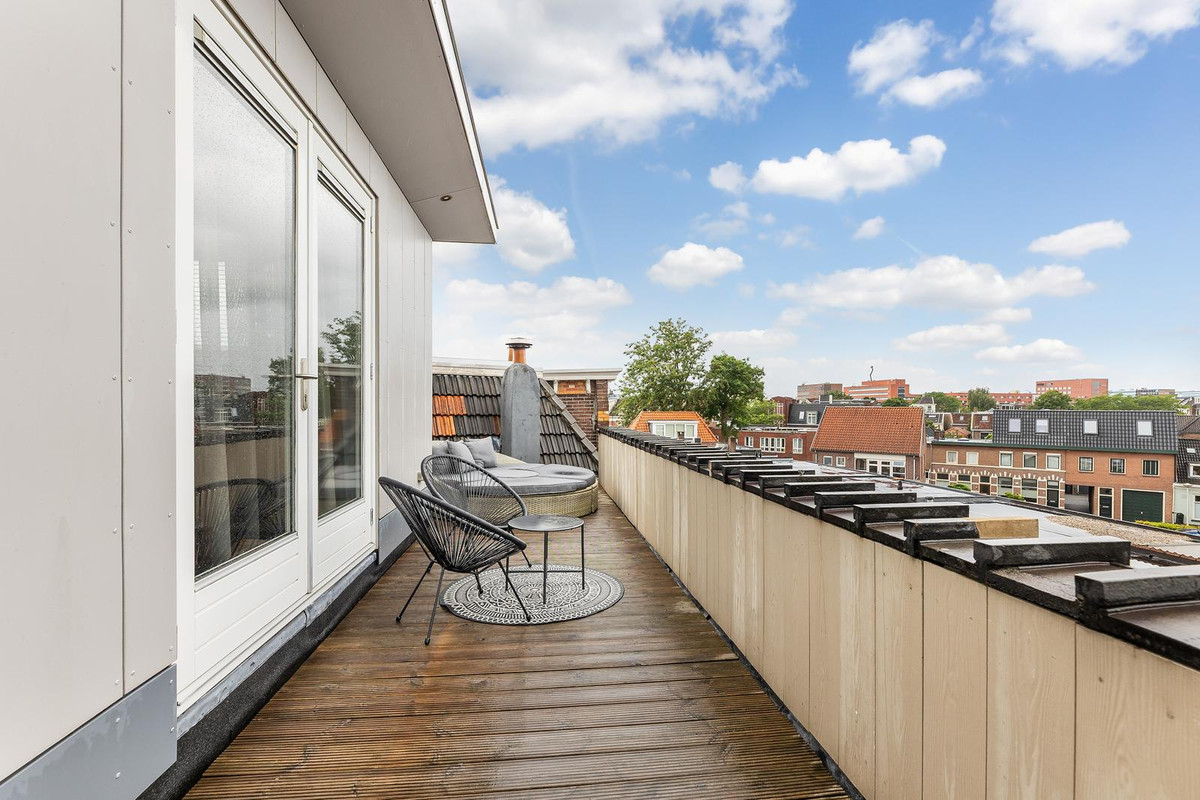 Appartement te koop: Van Karnebeekstraat 69F, Zwolle