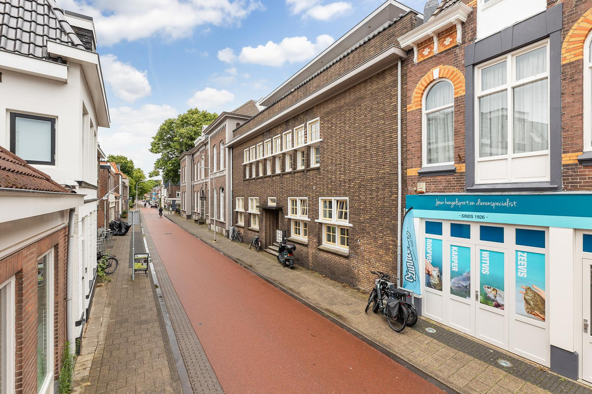 Appartement te koop: Van Karnebeekstraat 69F, Zwolle