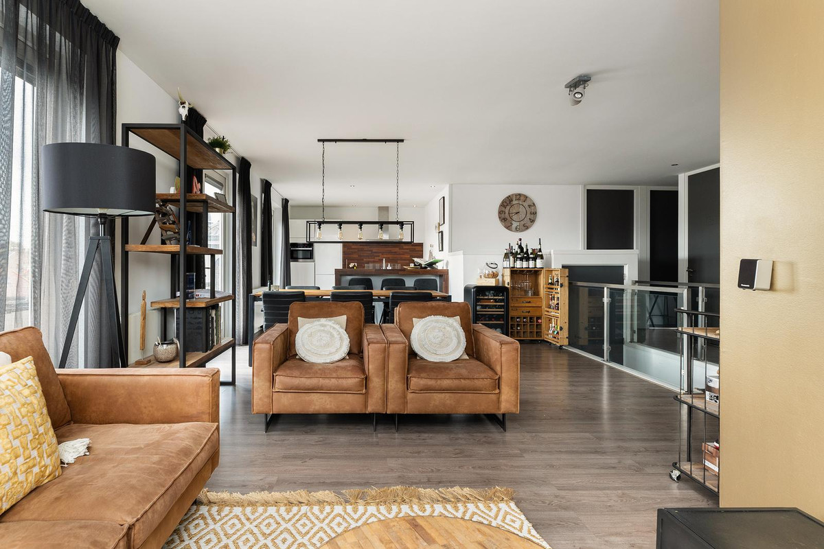 Appartement te koop: Van Karnebeekstraat 69F, Zwolle
