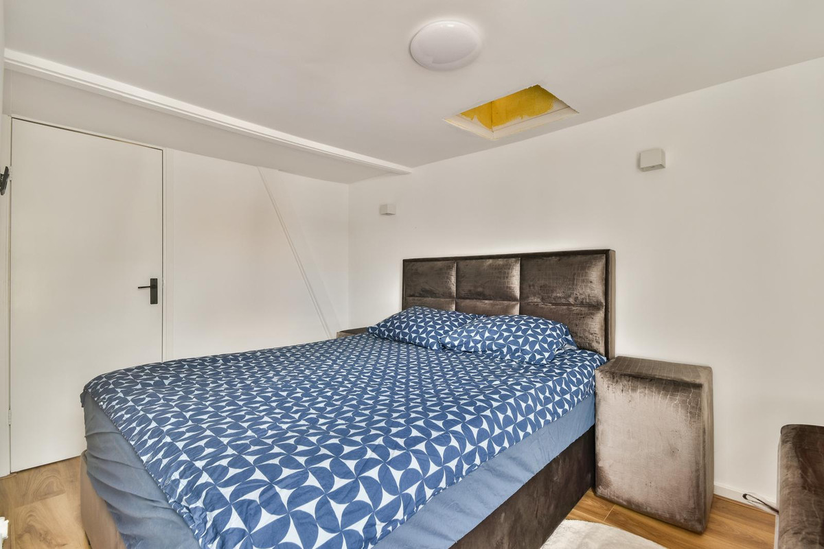 Tussenwoning te koop: Valkstraat 48, Zaandam