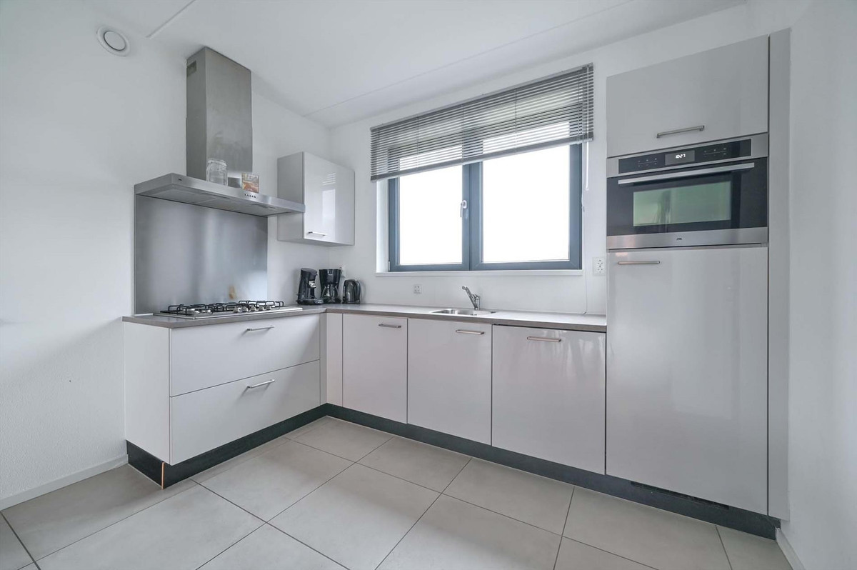Vrijstaande woning te koop: Waterstaete 52, Ossenzijl