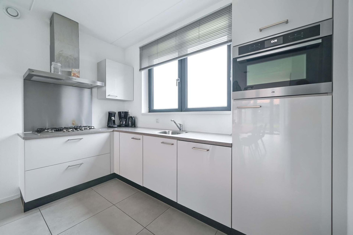 Vrijstaande woning te koop: Waterstaete 52, Ossenzijl