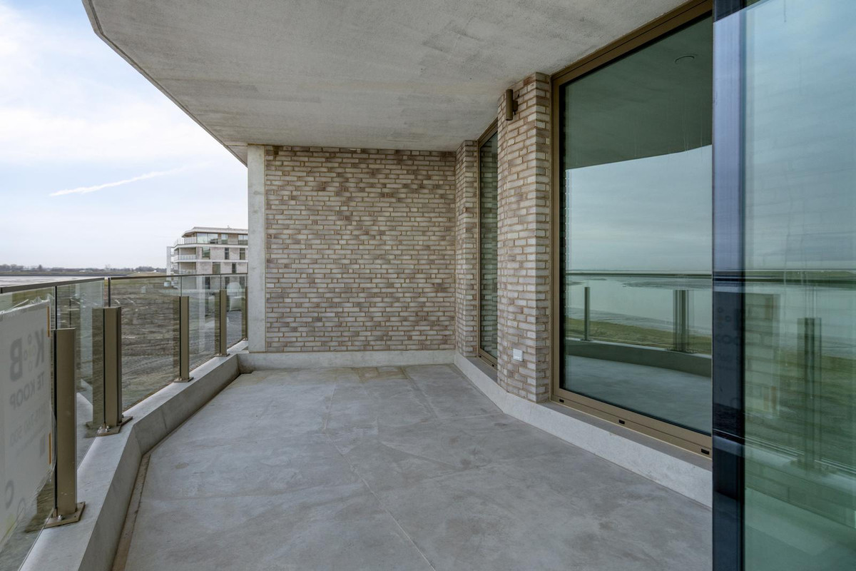 Appartement te koop: Veerdijk 146, Walsoorden