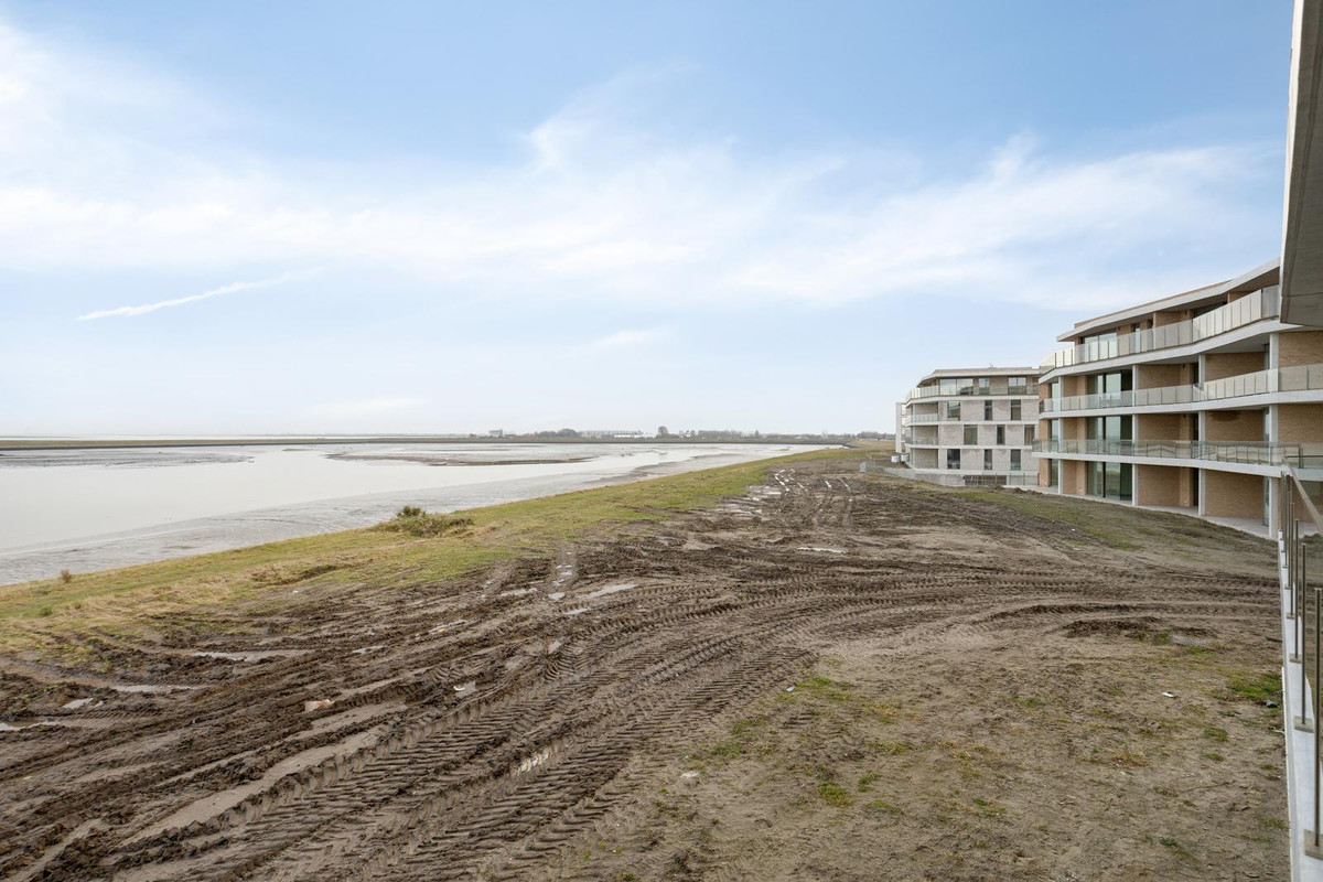 Appartement te koop: Veerdijk 146, Walsoorden