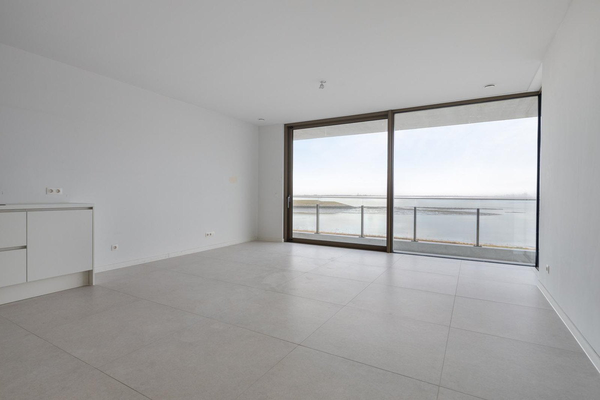 Appartement te koop: Veerdijk 146, Walsoorden