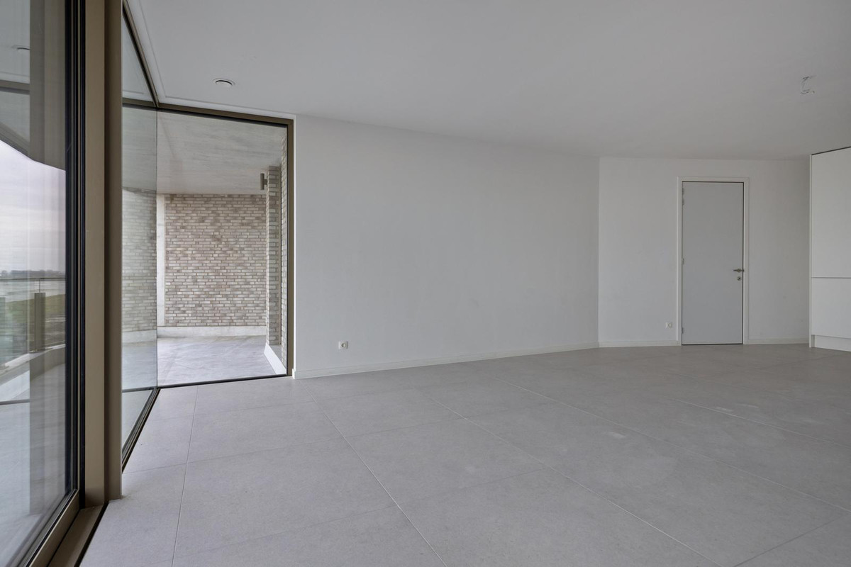 Appartement te koop: Veerdijk 146, Walsoorden