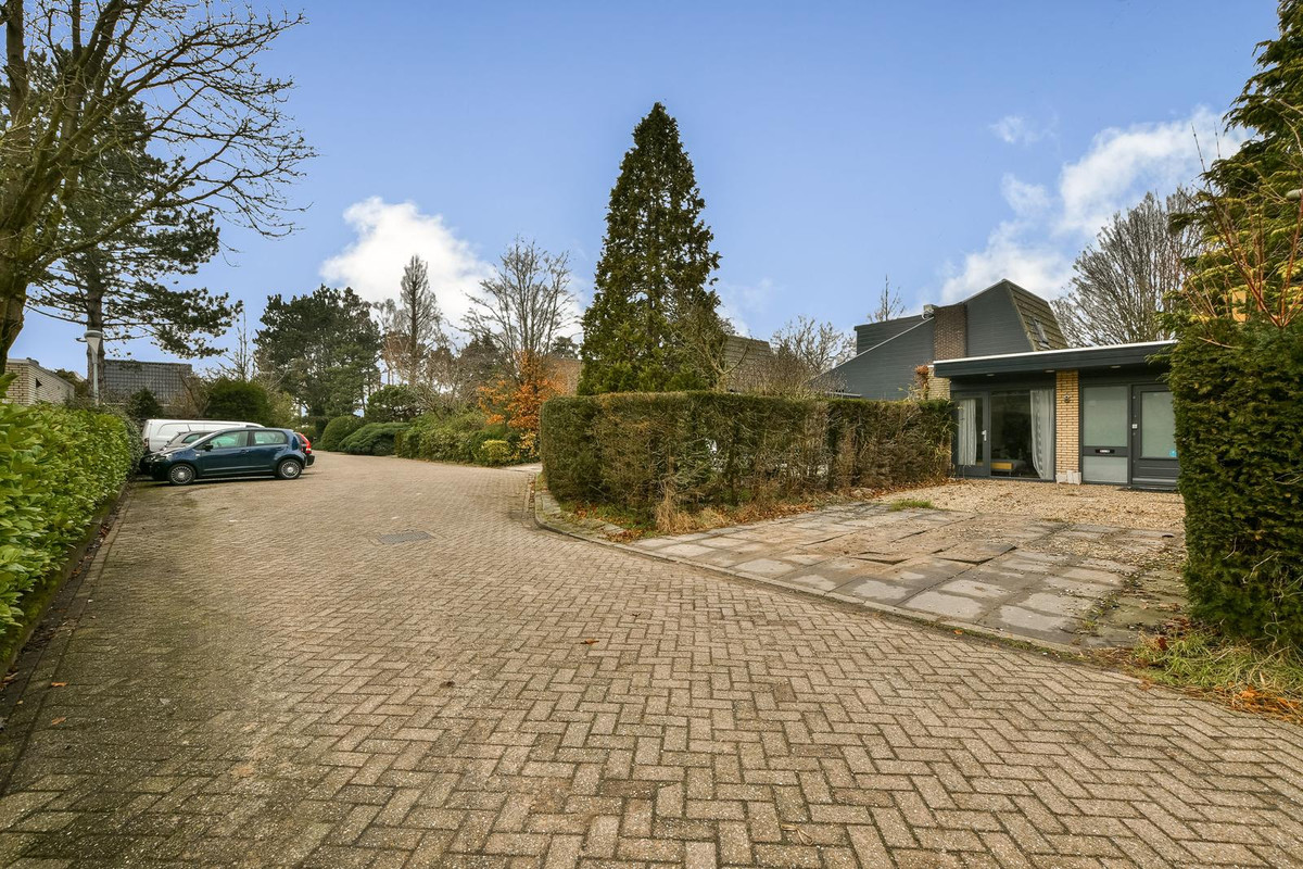 Tussenwoning te koop: Prinsenhof 8, Badhoevedorp