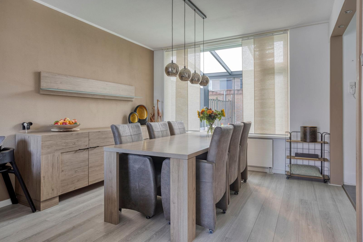 Tussenwoning te koop: Schuberthof 134, Terneuzen