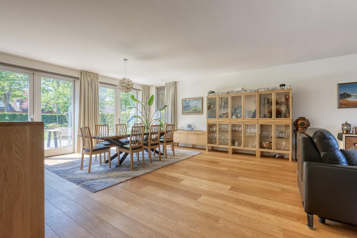 Twee-onder-één-kap te koop: Kerkweg 56, Nootdorp