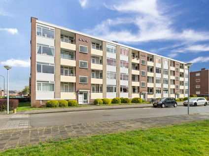 homes for rent on Bartholomeus Vd Helststr 57