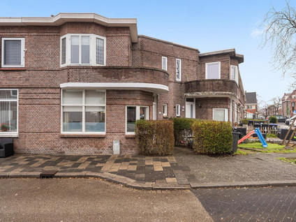 Rhijnvis Feithstraat 18
