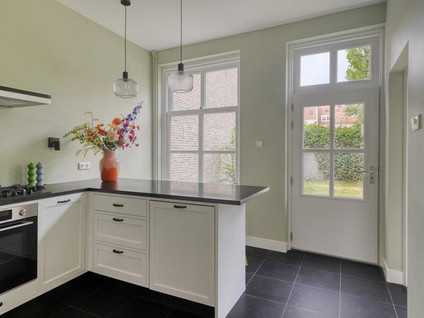Hoogstraat 13