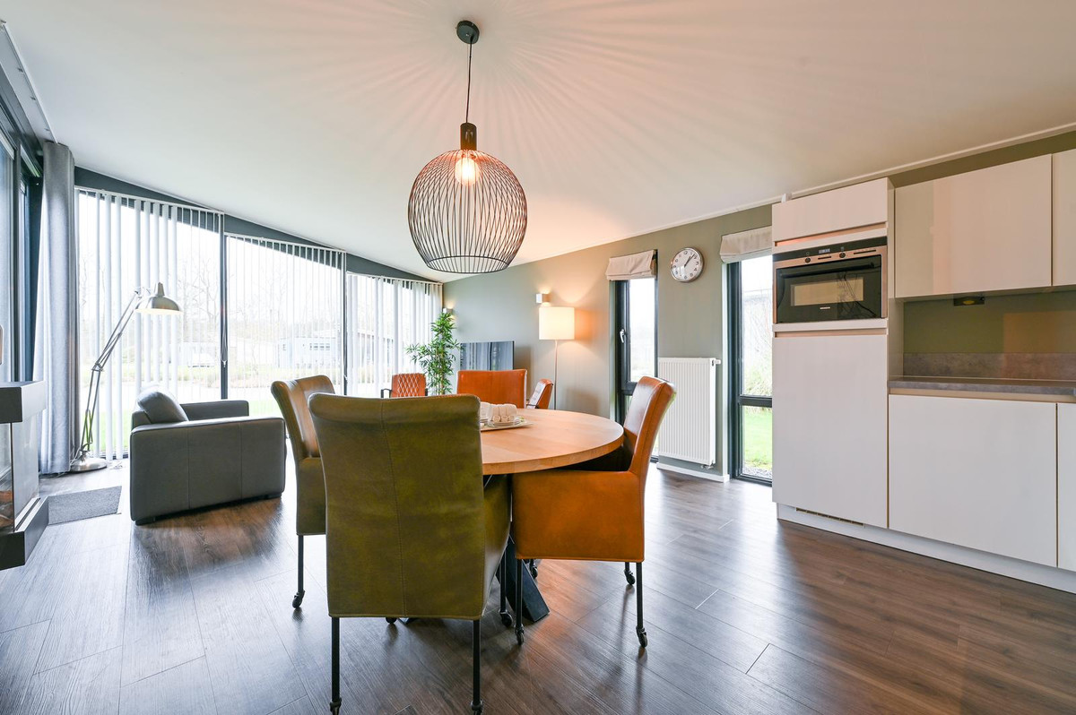 Appartement te koop: Dwarsweg 73A035, Overberg