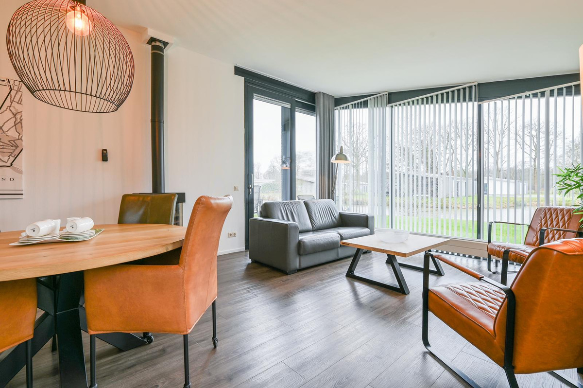 Appartement te koop: Dwarsweg 73A035, Overberg