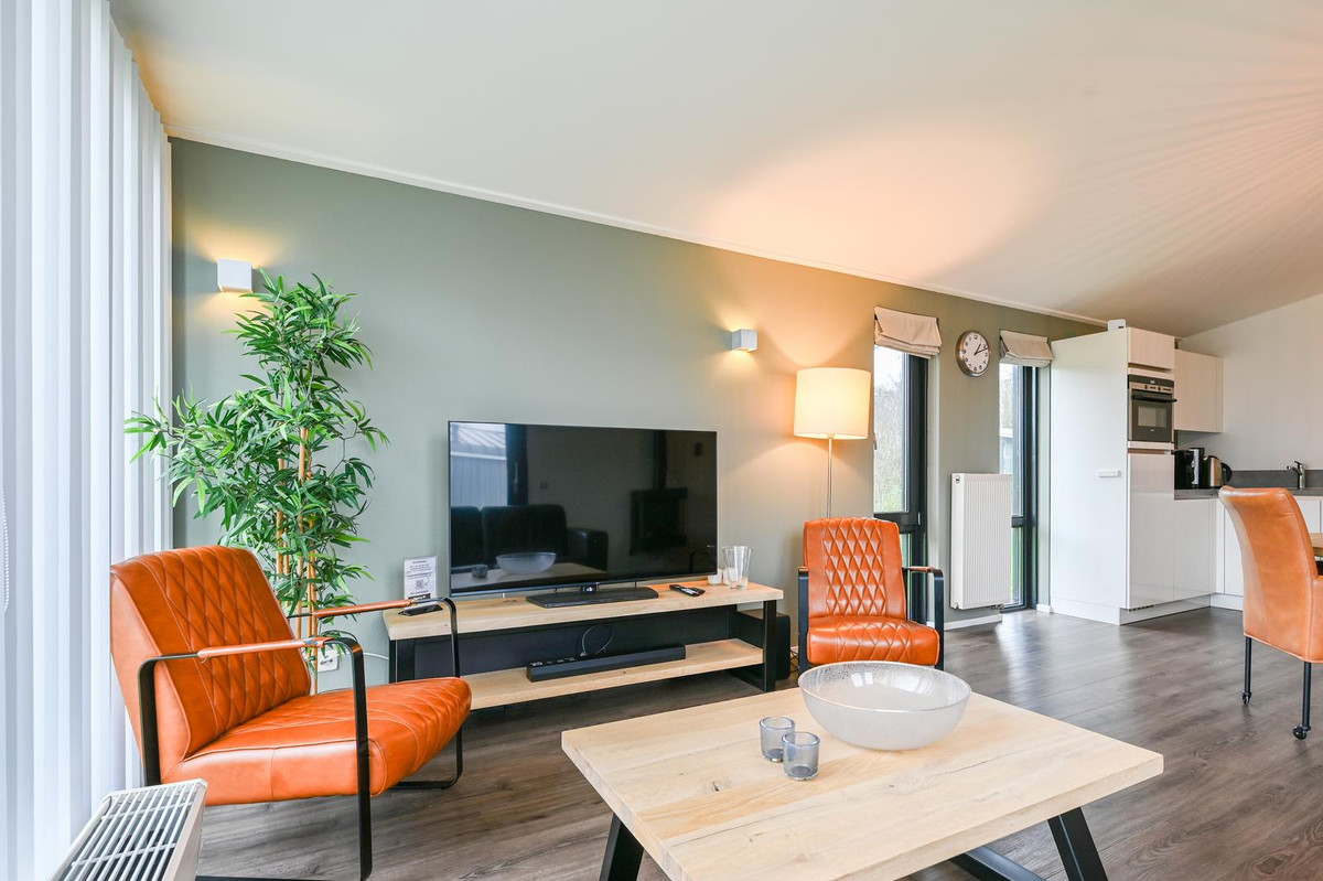 Appartement te koop: Dwarsweg 73A035, Overberg